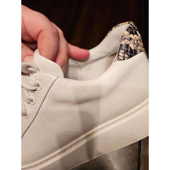 Vince white leather snake detail sneakers size 8.5 - Picture 4 of 9